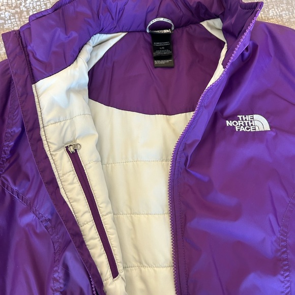 The North Face Jacket, Women’s size Large - Picture 6 of 11